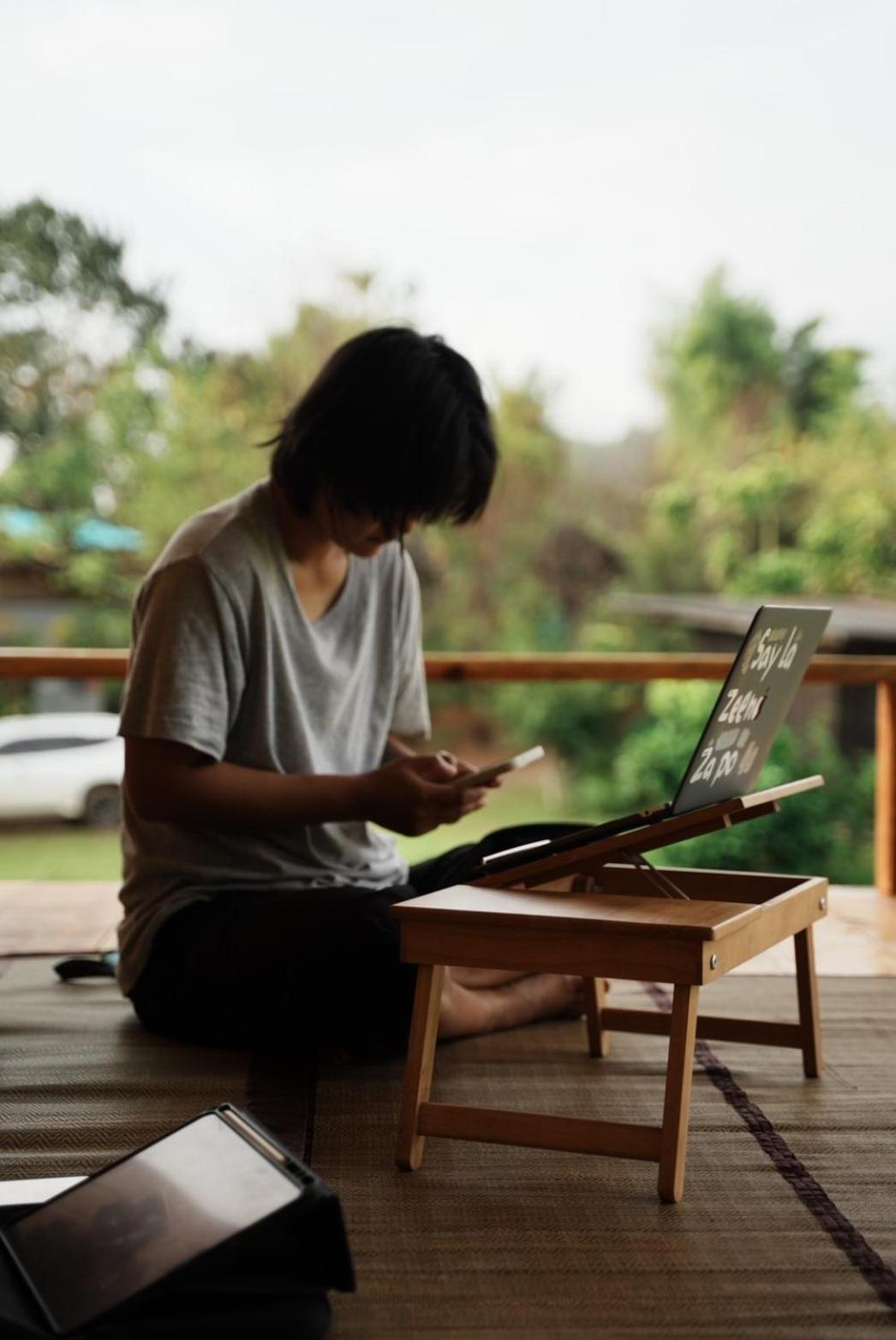 Por Joi ,Por Dee House Hostel Chiang Mai Exterior photo
