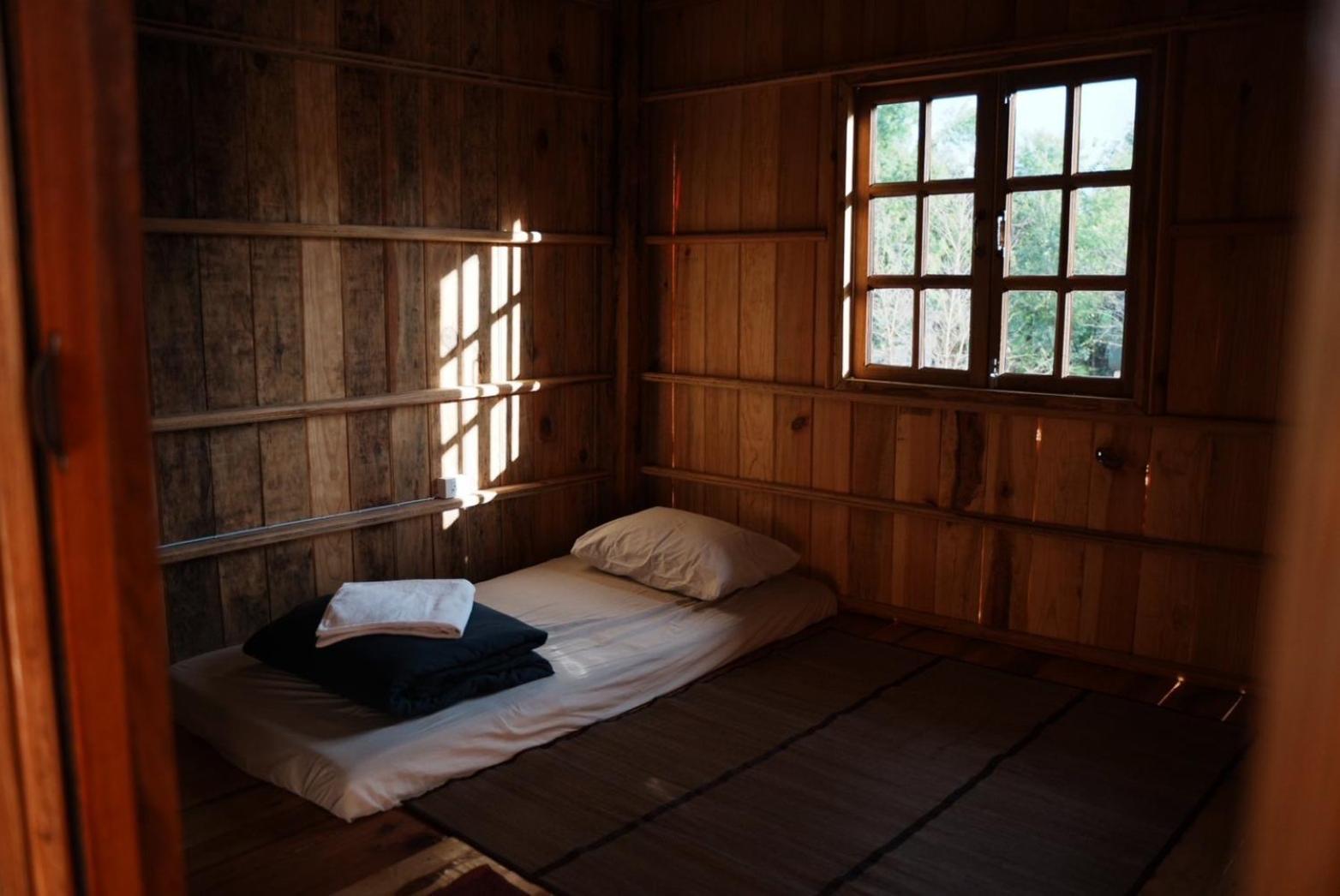 Por Joi ,Por Dee House Hostel Chiang Mai Exterior photo